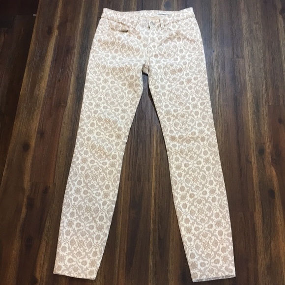 Zara Pants - Zara Woman slim fit floral pants